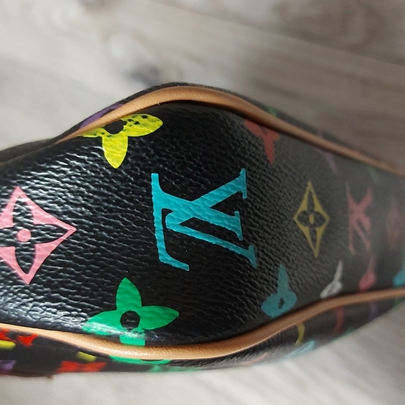 Inspired L/V Multicolor Monogram Pochette - Picture 8 of 9